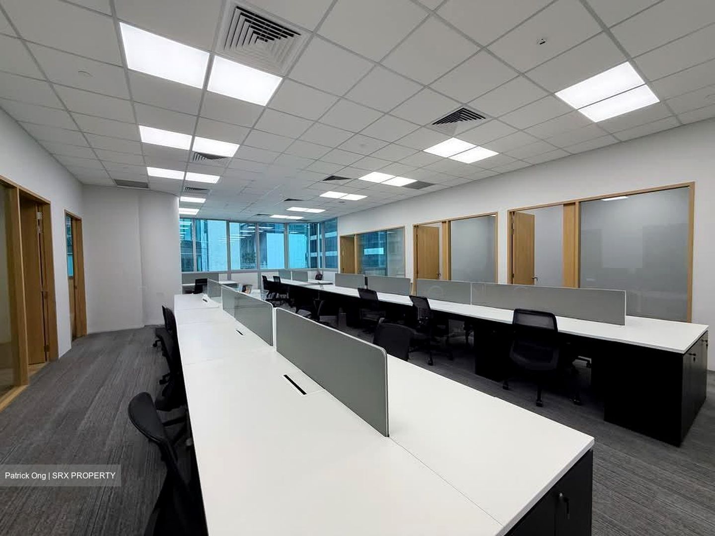 Parakou Building (D1), Office #581716561